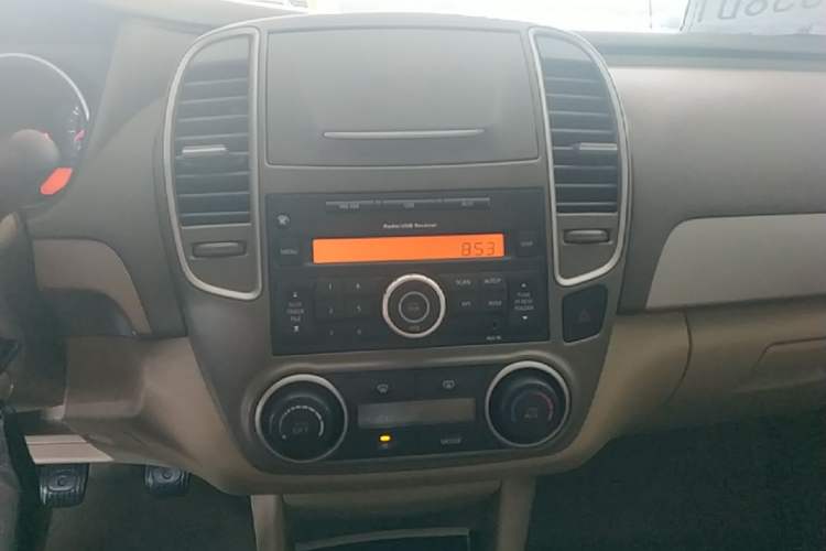 Used Nissan Sylphy 2019 Classic 1.6XE+ Manual SmartConnect Leading Edition Audio And AC Panel