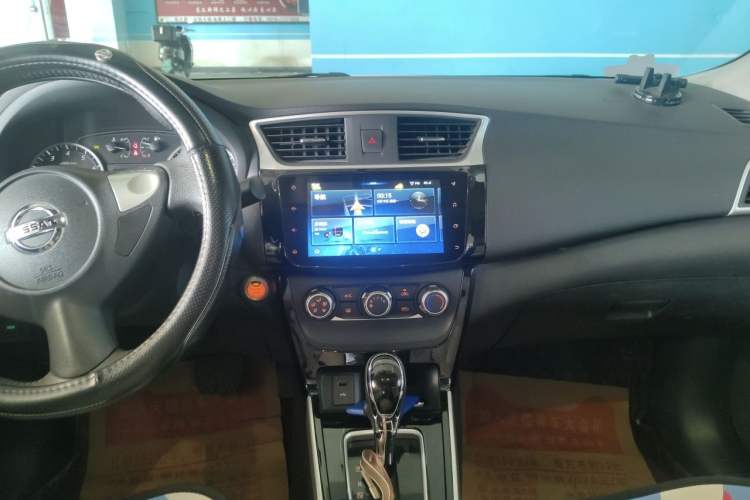 Used Nissan Sylphy 2019 1.6XV CVT Smart Connect Luxury Edition China V Standard Audio And AC Panel