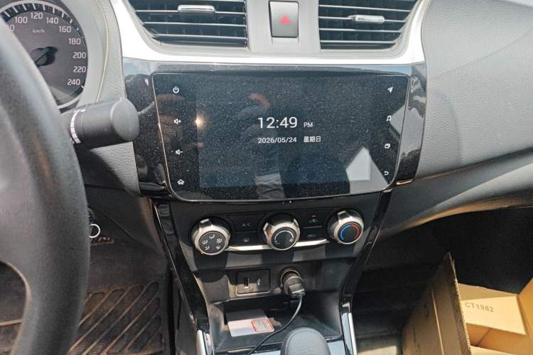 Used Nissan Sylphy 2019 Classic 1.6XL CVT Luxury Edition Audio And AC Panel