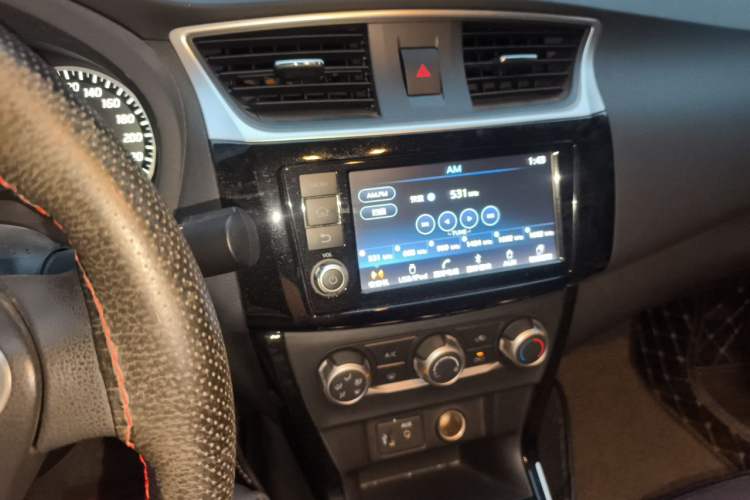 Used Nissan Sylphy 2019 Classic 1.6 XL Manual Luxury Edition Audio And AC Panel