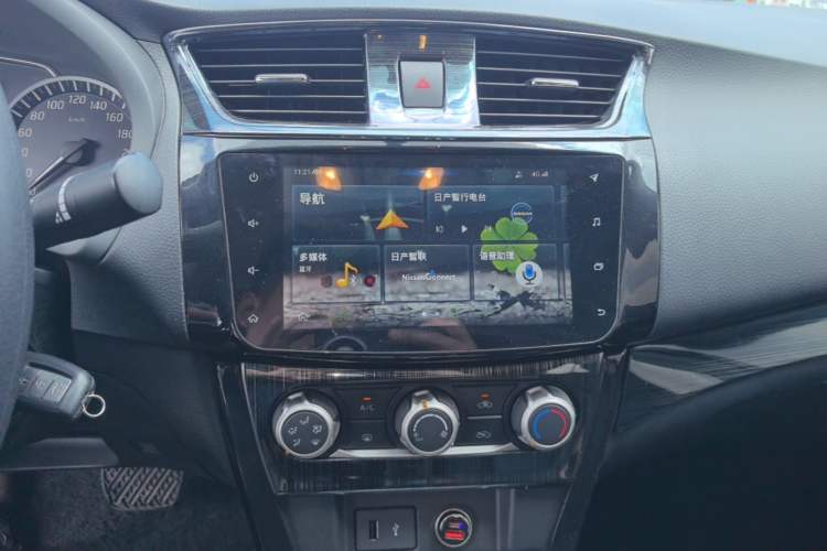 Used Nissan Sylphy 2019 Classic 1.6XL CVT Luxury Edition Audio And AC Panel