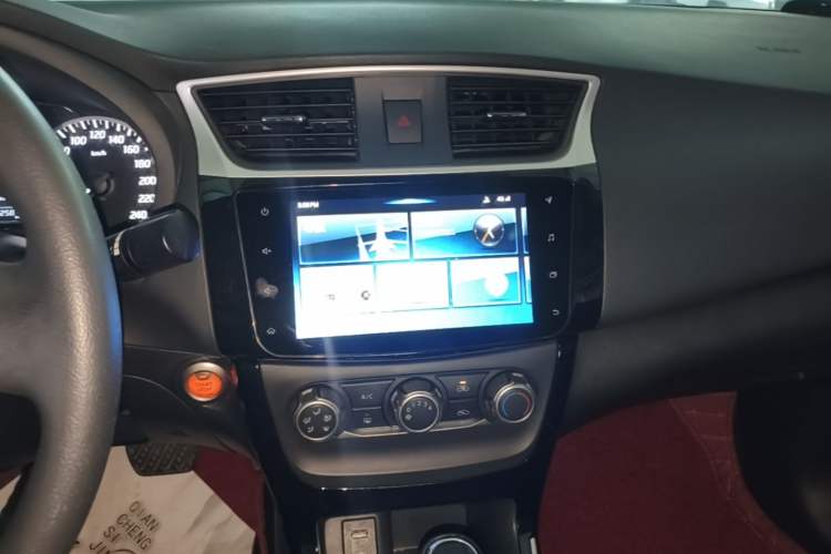 Used Nissan Sylphy 2019 1.6XV CVT Smart Connect Luxury Edition China VI Standard Audio And AC Panel