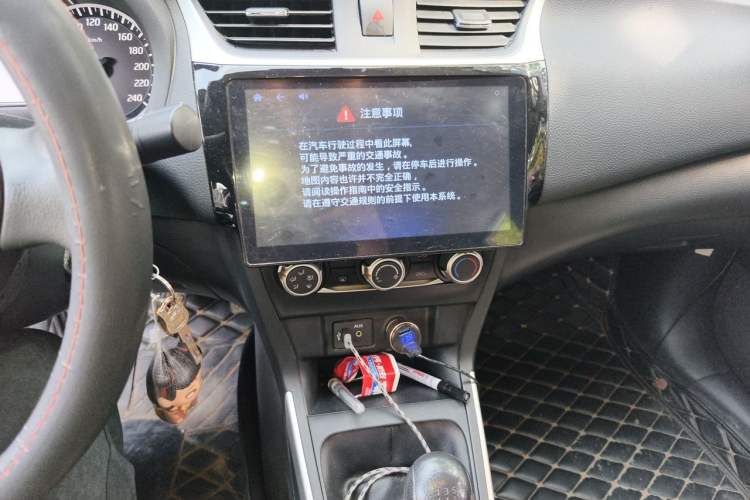 Used Nissan Sylphy 2019 Classic 1.6XE Manual Comfort Edition Audio And AC Panel