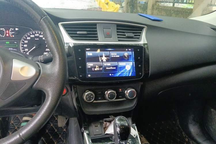 Used Nissan Sylphy 2019 1.6XV CVT Smart Connect Luxury Edition China VI Standard Audio And AC Panel