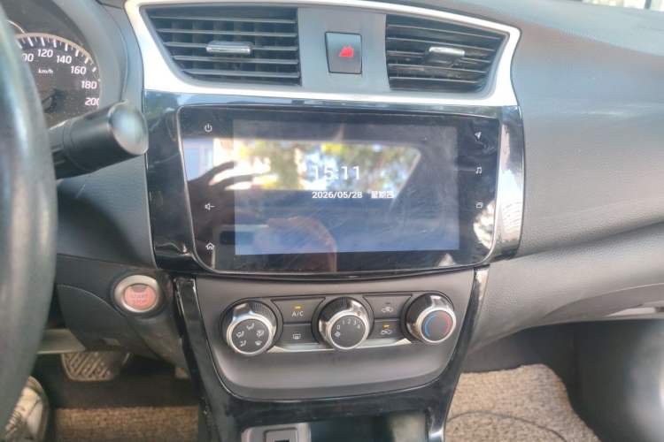 Used Nissan Sylphy 2019 1.6XV CVT Smart Connect Luxury Edition China V Standard Audio And AC Panel