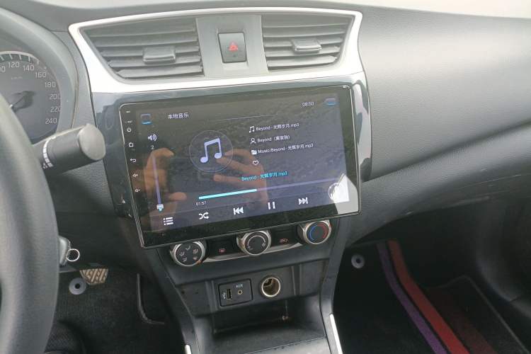 Used Nissan Sylphy 2019 Classic 1.6XE Manual Comfort Edition Audio And AC Panel