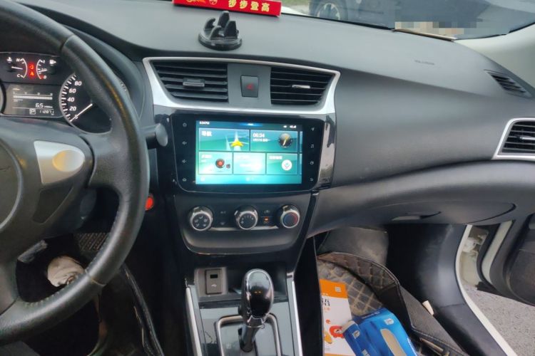 Used Nissan Sylphy 2019 1.6XV CVT Smart Connect Luxury Edition China VI Standard Audio And AC Panel