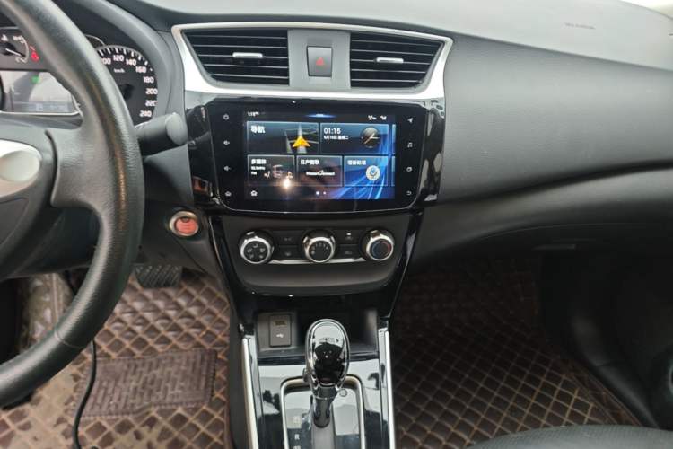 Used Nissan Sylphy 2019 1.6XV CVT Smart Connect Luxury Edition China VI Standard Audio And AC Panel
