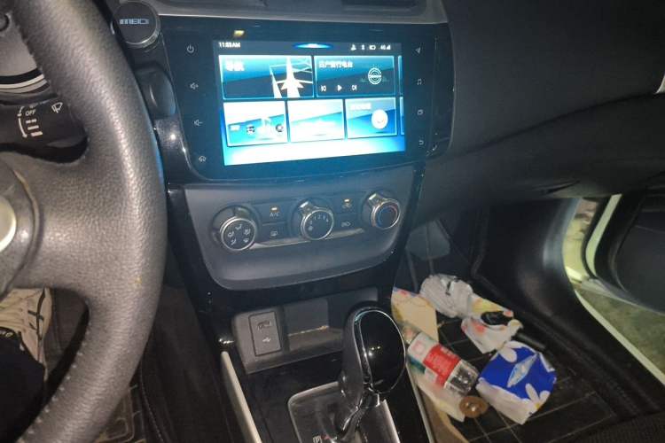 Used Nissan Sylphy 2019 1.6XV CVT Smart Connect Luxury Edition China V Standard Audio And AC Panel