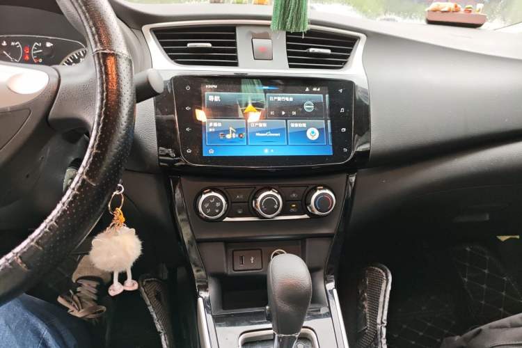 Used Nissan Sylphy 2019 Classic 1.6XL CVT Luxury Edition Audio And AC Panel