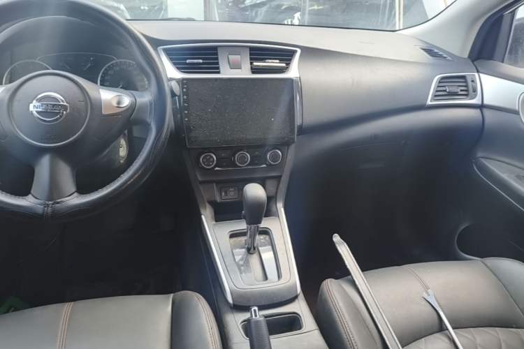 Used Nissan Sylphy 2019 Classic 1.6XE CVT Comfort Edition Audio And AC Panel