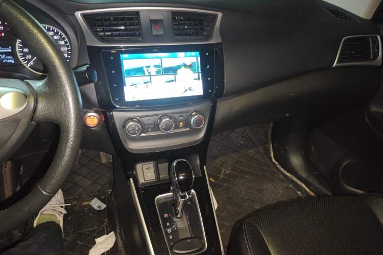 Used Nissan Sylphy 2019 1.6XV CVT Smart Connect Luxury Edition China V Standard Audio And AC Panel