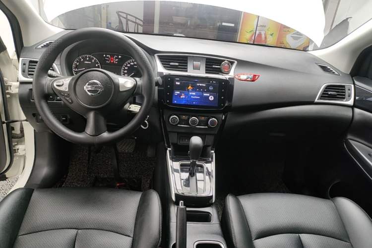 Used Nissan Sylphy 2019 Classic 1.6XL CVT Luxury Edition Center Console