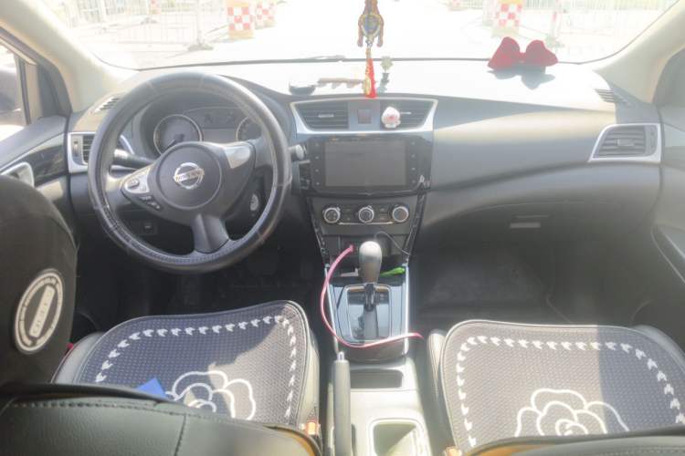 Used Nissan Sylphy 2019 Classic 1.6XL CVT Luxury Edition Center Console