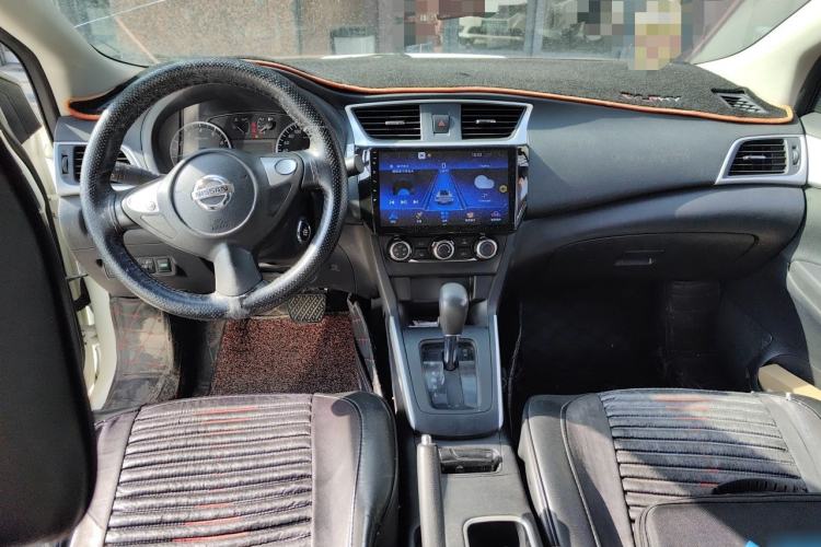 Used Nissan Sylphy 2019 Classic 1.6XE CVT Comfort Edition Center Console