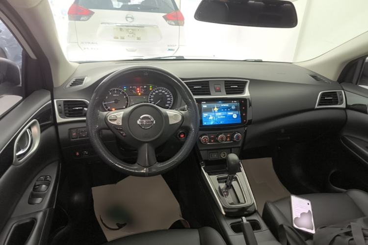 Used Nissan Sylphy 2019 Classic 1.6XL CVT Luxury Edition Center Console