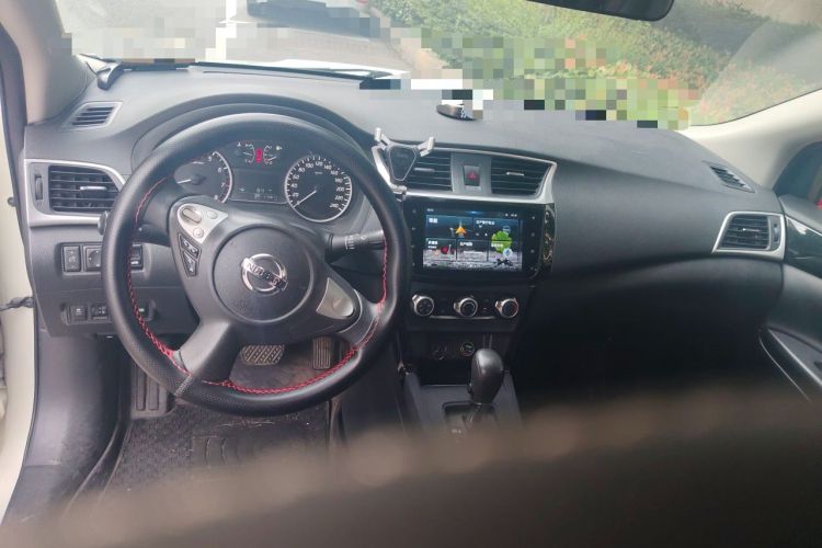 Used Nissan Sylphy 2019 Classic 1.6XL CVT Luxury Edition Center Console