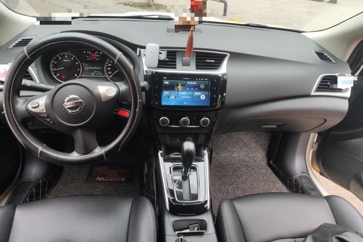 Used Nissan Sylphy 2019 Classic 1.6XL CVT Luxury Edition Center Console