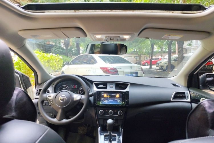 Used Nissan Sylphy 2019 Classic 1.6XL CVT Luxury Edition Center Console