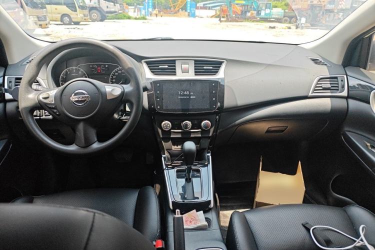 Used Nissan Sylphy 2019 Classic 1.6XL CVT Luxury Edition Center Console