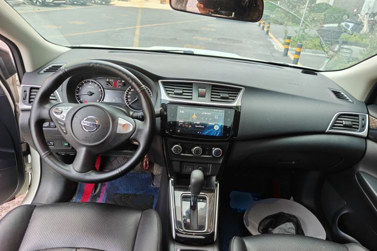 Used Nissan Sylphy 2019 Classic 1.6XL CVT Luxury Edition Center Console