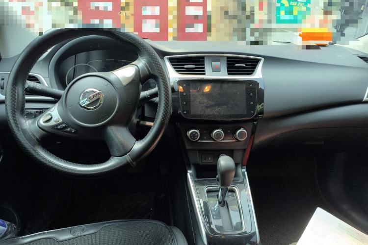 Used Nissan Sylphy 2019 Classic 1.6XL CVT Luxury Edition Center Console