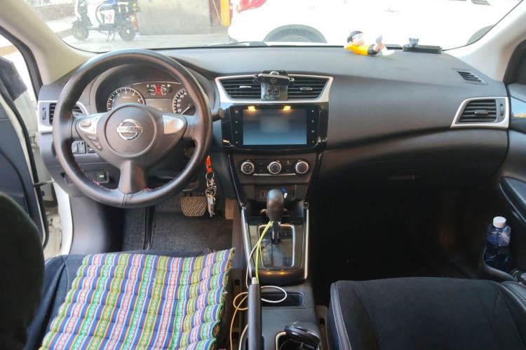 Used Nissan Sylphy 2019 Classic 1.6XL CVT Luxury Edition Center Console