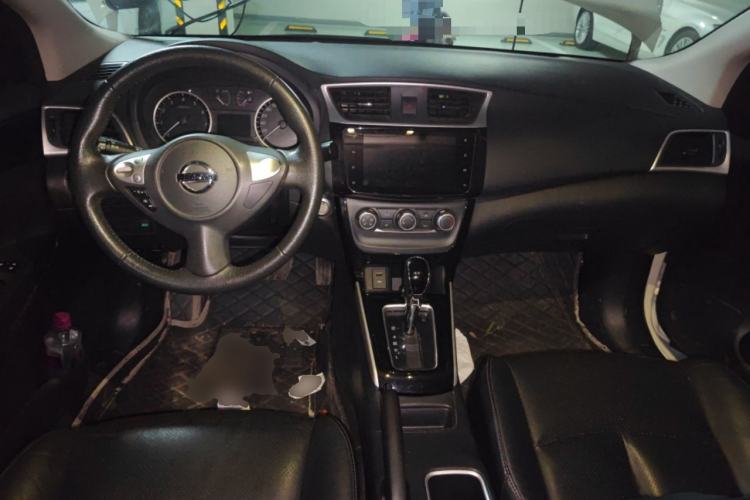 Used Nissan Sylphy 2019 1.6XV CVT Smart Connect Luxury Edition China V Standard Center Console