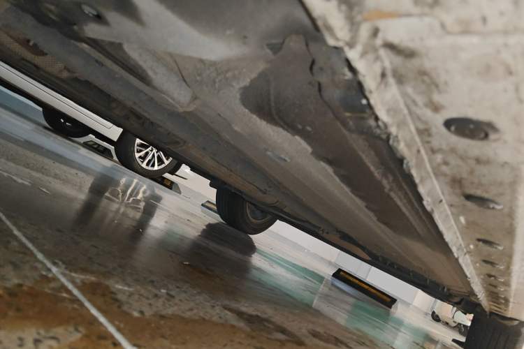 Used Nissan Sylphy 2019 1.6XV CVT Smart Connect Luxury Edition China VI Standard Chassis Front Left