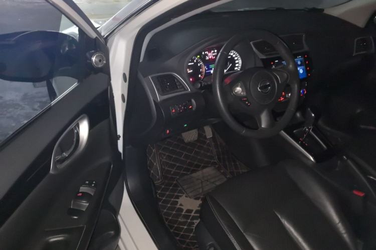 Used Nissan Sylphy 2019 1.6XV CVT Smart Connect Luxury Edition China VI Standard Driver Seat