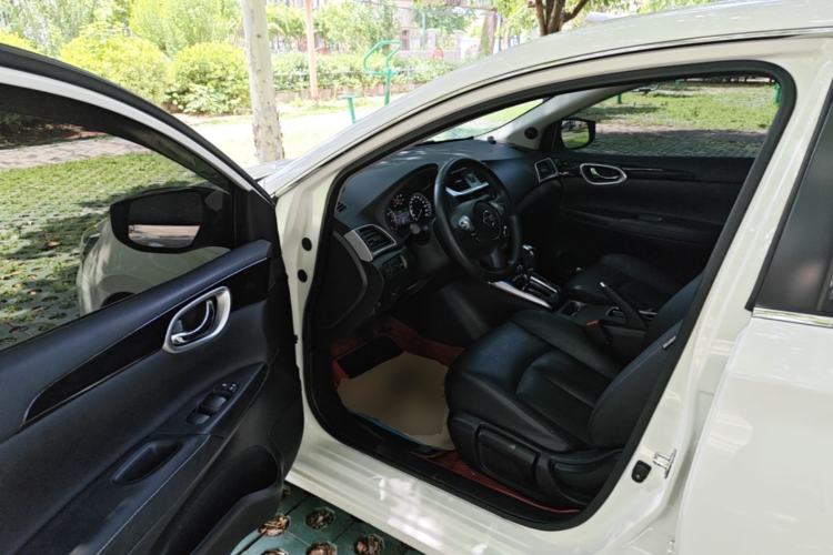 Used Nissan Sylphy 2019 1.6XV CVT Smart Connect Luxury Edition China VI Standard Driver Seat