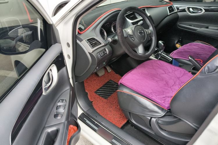 Used Nissan Sylphy 2019 1.6XV CVT Smart Connect Luxury Edition China VI Standard Driver Seat