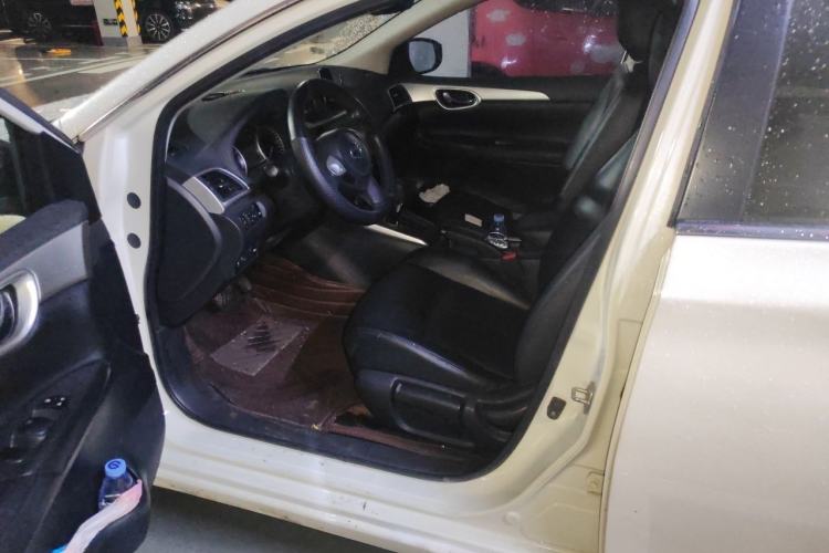 Used Nissan Sylphy 2019 1.6XE CVT Comfort Edition China VI Standard Driver Seat