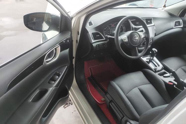 Used Nissan Sylphy 2019 1.6XV CVT Smart Connect Luxury Edition China VI Standard Driver Seat