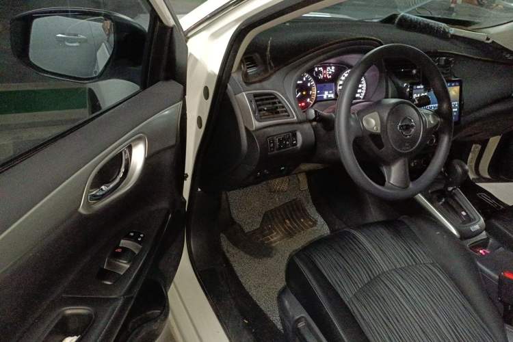 Used Nissan Sylphy 2019 Classic 1.6XE CVT Comfort Edition Driver Seat