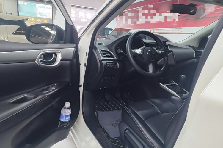 Used Nissan Sylphy 2019 Classic 1.6XE Manual Comfort Edition Driver Seat