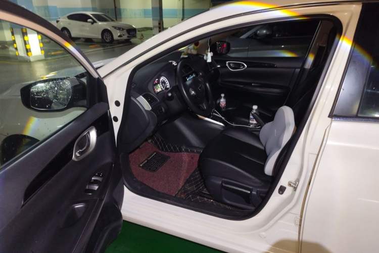 Used Nissan Sylphy 2019 Classic 1.6XL CVT Luxury Edition Driver Seat