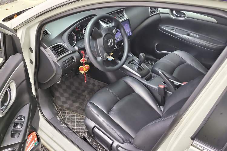 Used Nissan Sylphy 2019 Classic 1.6XE CVT Comfort Edition Driver Seat