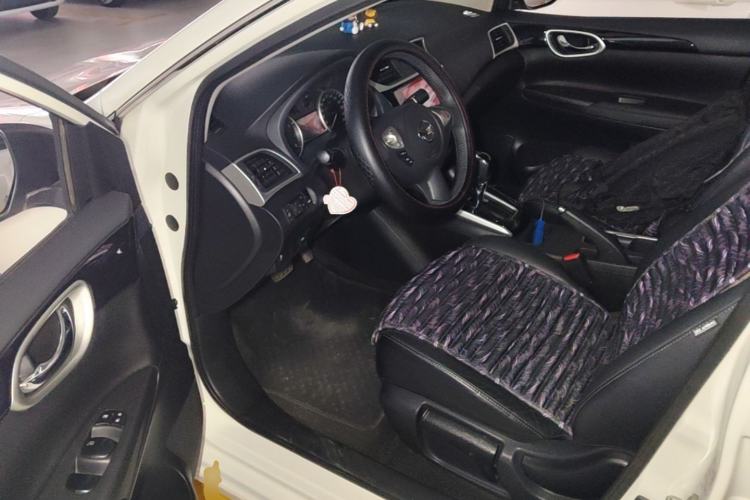 Used Nissan Sylphy 2019 1.6XV CVT Smart Connect Luxury Edition China VI Standard Driver Seat