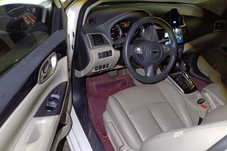 Used Nissan Sylphy 2019 1.6XV CVT Smart Connect Luxury Edition China VI Standard Driver Seat