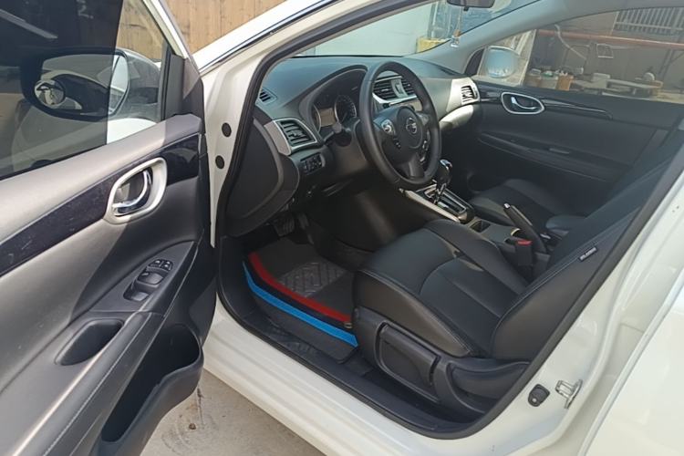 Used Nissan Sylphy 2019 1.6XV CVT Smart Connect Luxury Edition China VI Standard Driver Seat