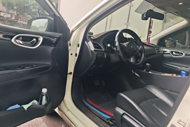 Used Nissan Sylphy 2019 1.6XV CVT Smart Connect Luxury Edition China V Standard Driver Seat