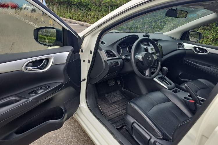 Used Nissan Sylphy 2019 1.6XE CVT Comfort Edition China VI Standard Driver Seat