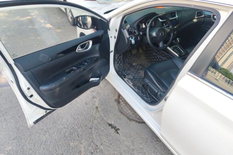 Used Nissan Sylphy 2019 1.6XV CVT Smart Connect Luxury Edition China V Standard Driver Seat