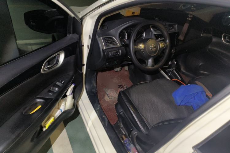 Used Nissan Sylphy 2019 1.6XV CVT Smart Connect Luxury Edition China VI Standard Driver Seat