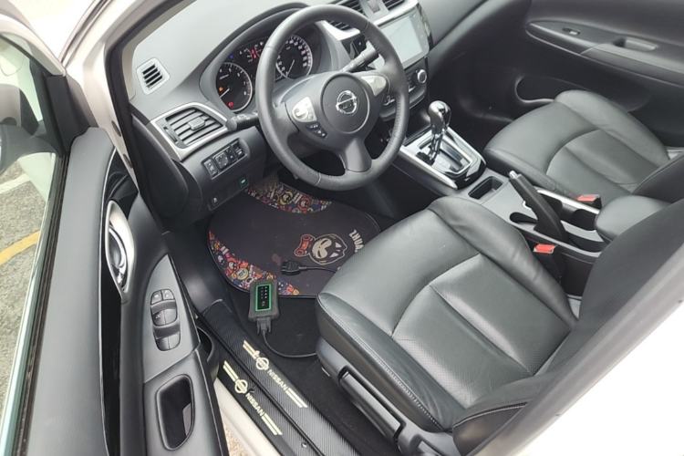 Used Nissan Sylphy 2019 1.6XV CVT Smart Connect Luxury Edition China VI Standard Driver Seat