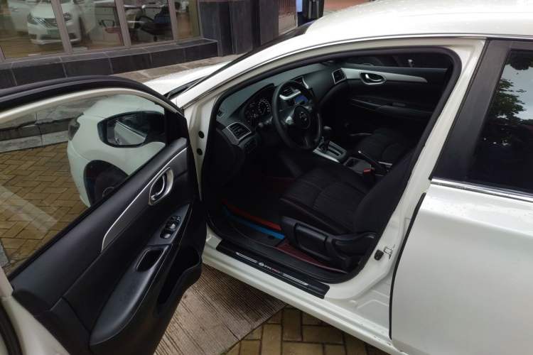 Used Nissan Sylphy 2019 Classic 1.6XE CVT Comfort Edition Driver Seat