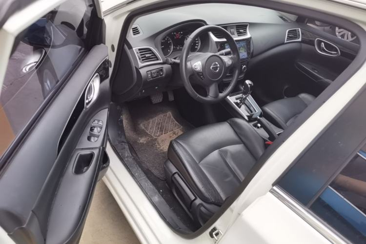 Used Nissan Sylphy 2019 1.6XV CVT Smart Connect Luxury Edition China V Standard Driver Seat