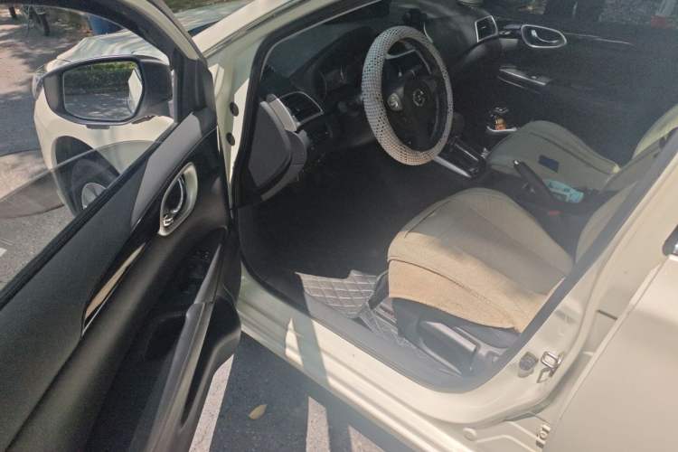 Used Nissan Sylphy 2019 Classic 1.6XL CVT Luxury Edition Driver Seat
