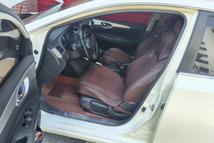 Used Nissan Sylphy 2019 Classic 1.6XE Manual Comfort Edition Driver Seat